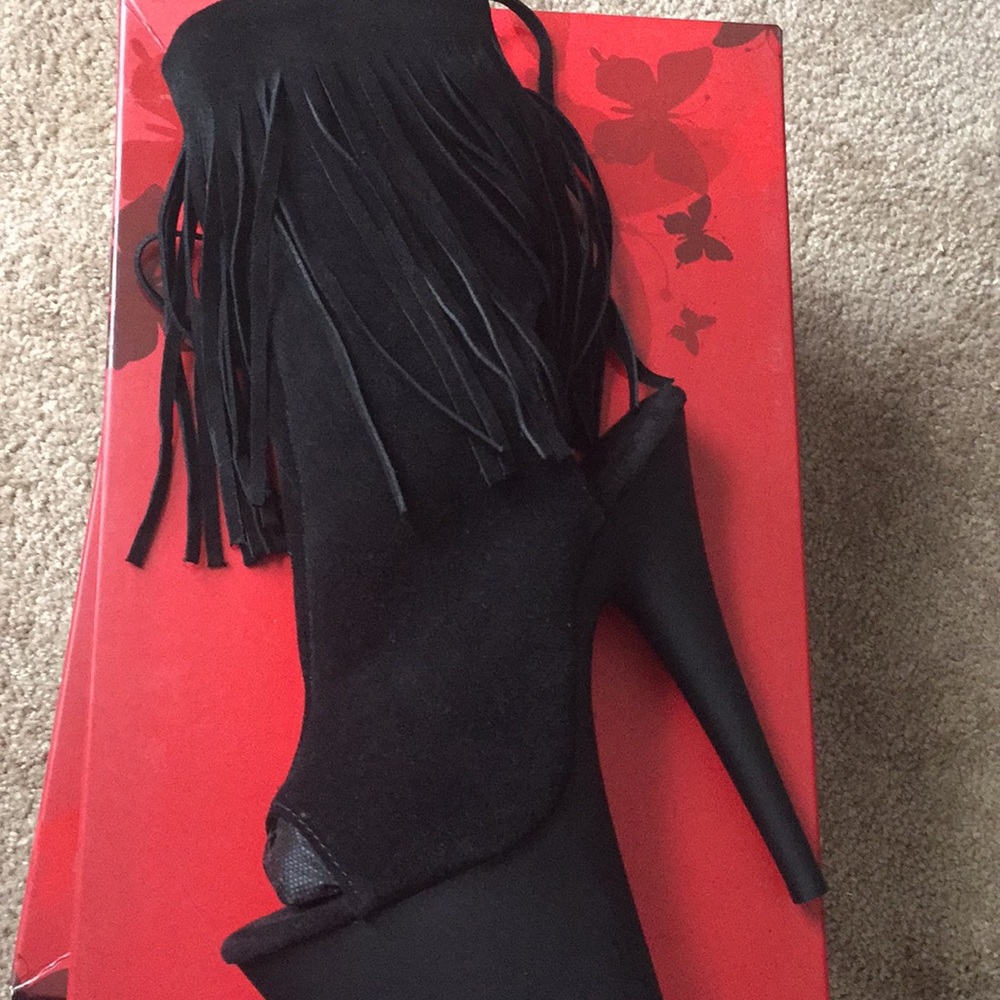 Pleasure platforms - Picture 2 of 2